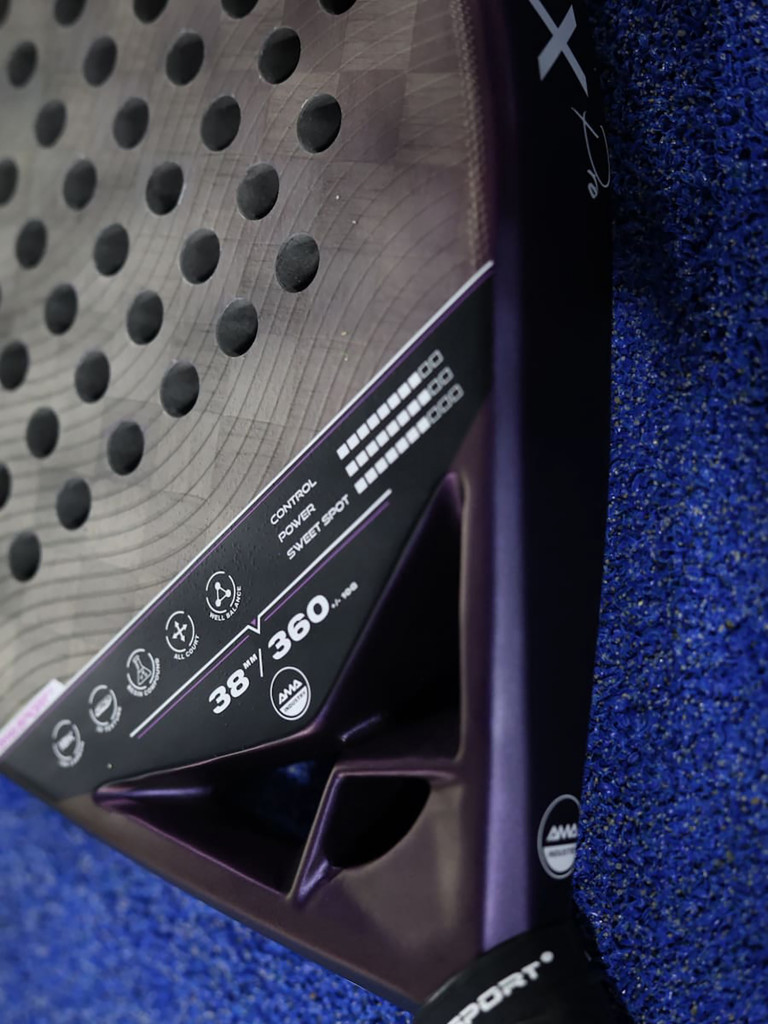 Ракетка для падел-тенниса AMA, форма - бриллиант, баланс - нейтральный