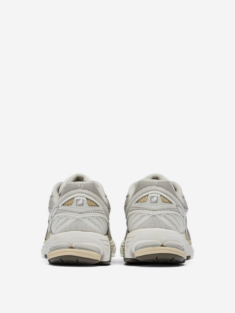 Кроссовки New Balance 860 V2