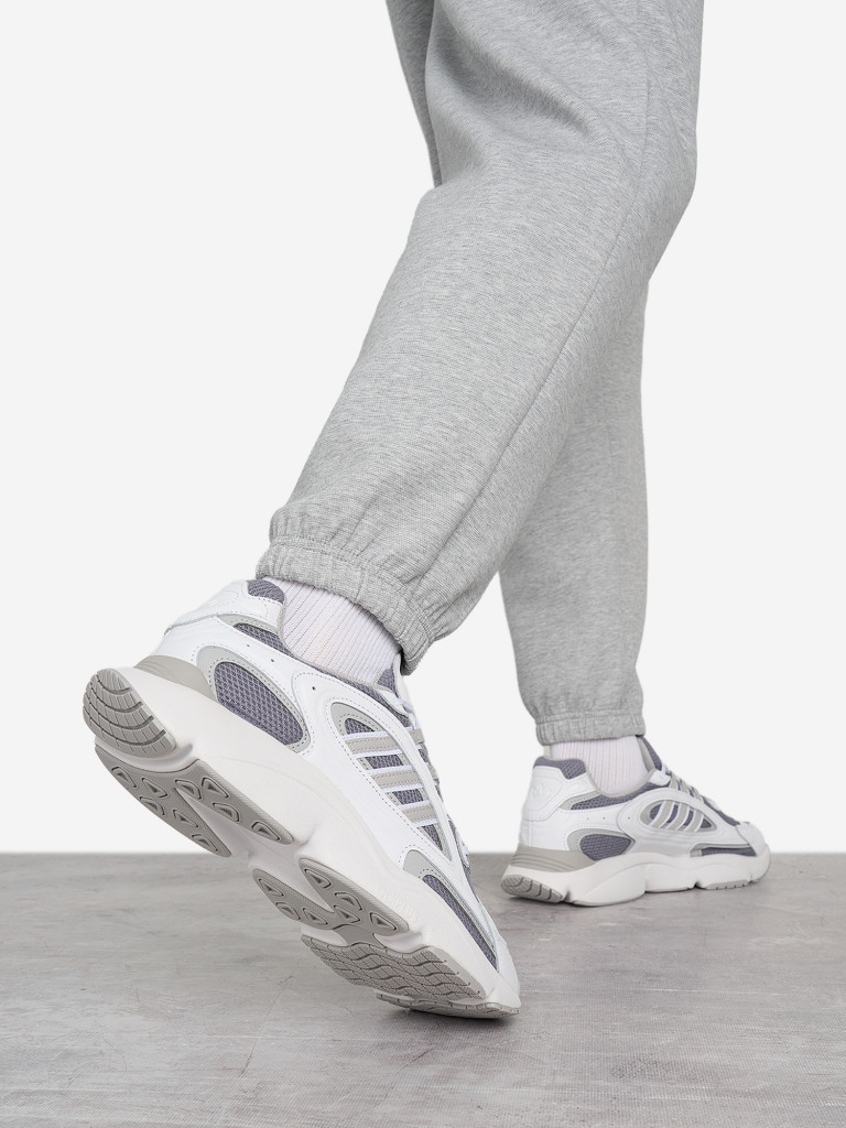 Кроссовки мужские adidas Ozmillen