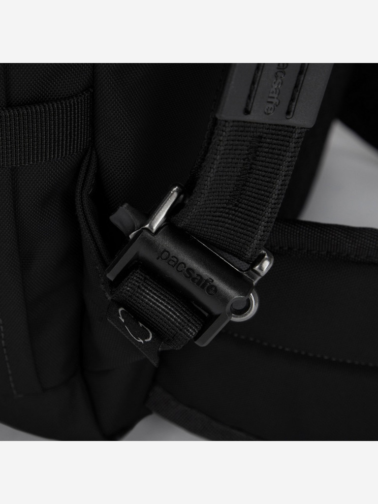 Рюкзак в ручную кладь антивор Pacsafe Venturesafe EXP45, черная смола, 45 л.