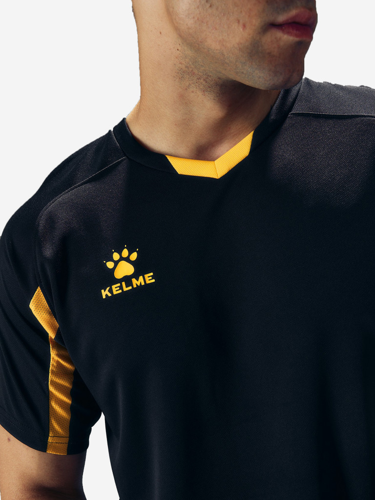 Комплект футбольной формы KELME Football Suit