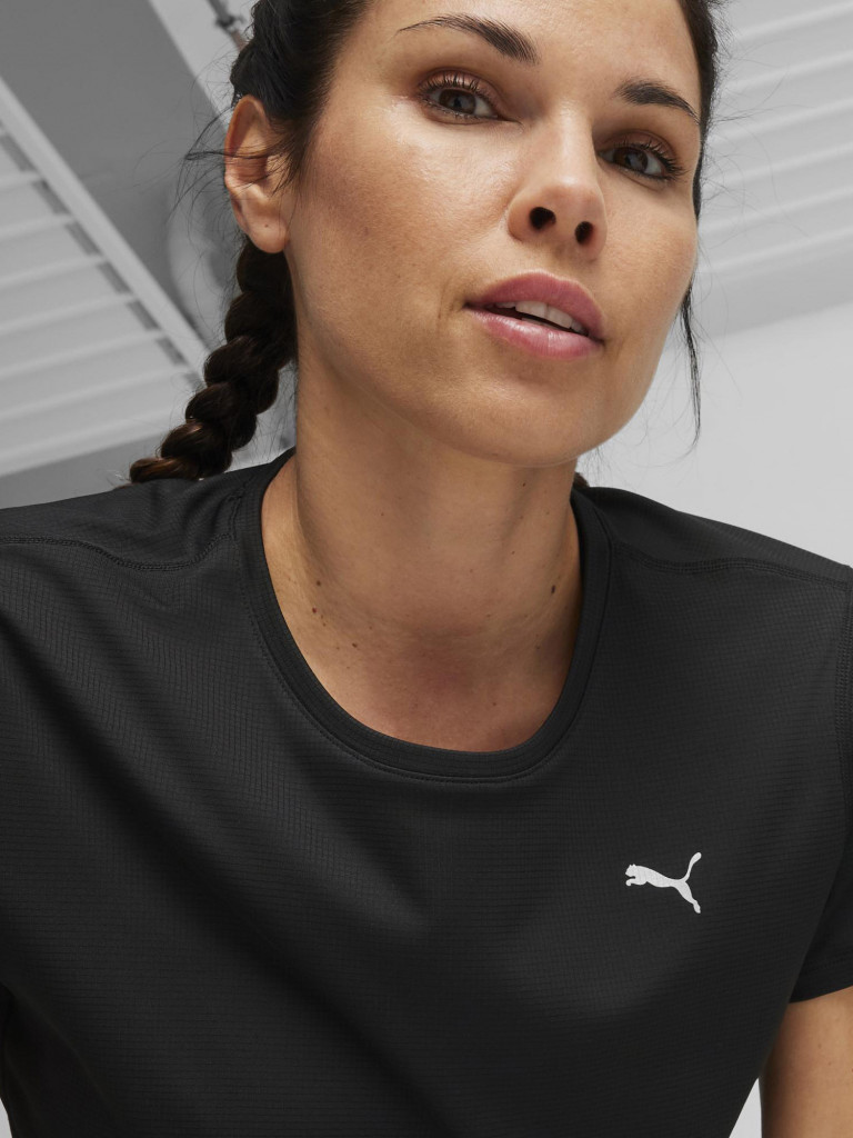 Футболка женская PUMA Run Favorites