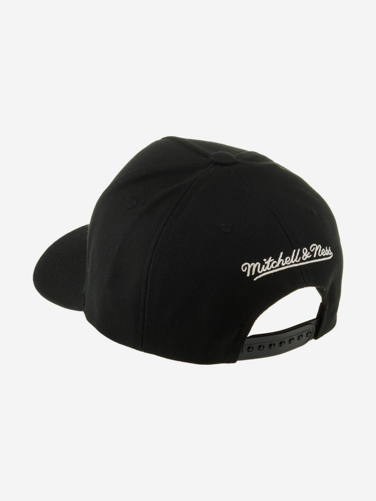 Бейсболка MITCHELL NESS HP8400-LALBLCK Los Angeles Lakers NBA (черный)
