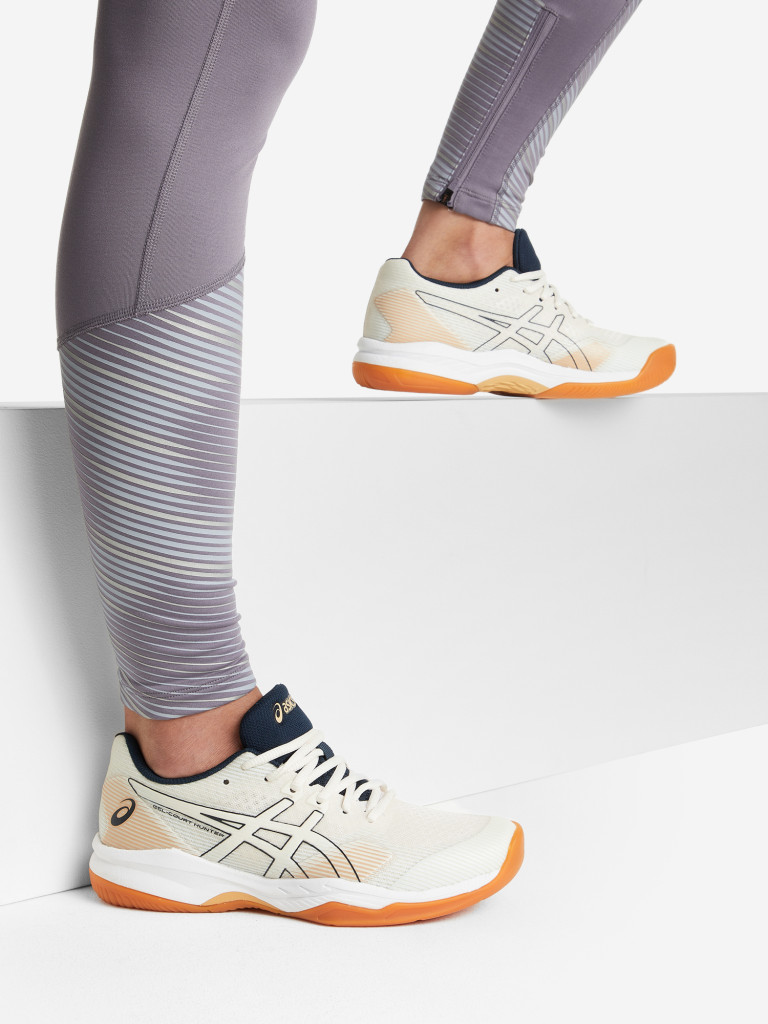 Кроссовки женские ASICS Court Hunter