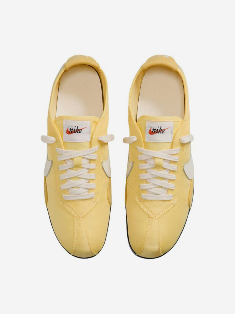 Кроссовки женские повседневные Nike Moon Shoe