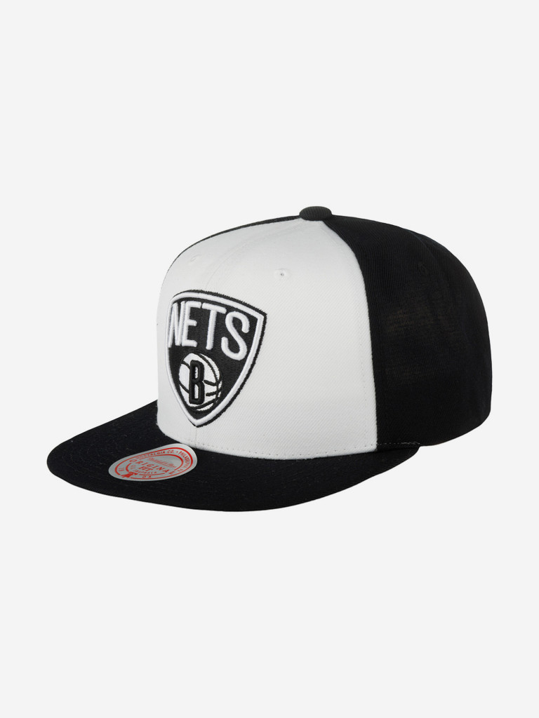 Бейсболка с прямым козырьком MITCHELL NESS HHSS1051-BNEYYPPPWHBK Brooklyn Nets NBA (белый)