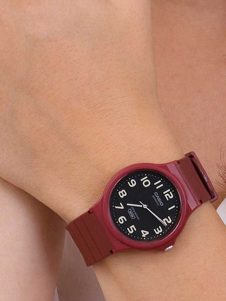 Наручные часы CASIO