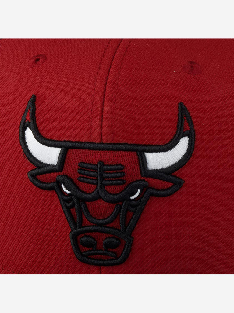 Бейсболка с прямым козырьком MITCHELL NESS 6HSSSH22018-CBURED1 Chicago Bulls MLB