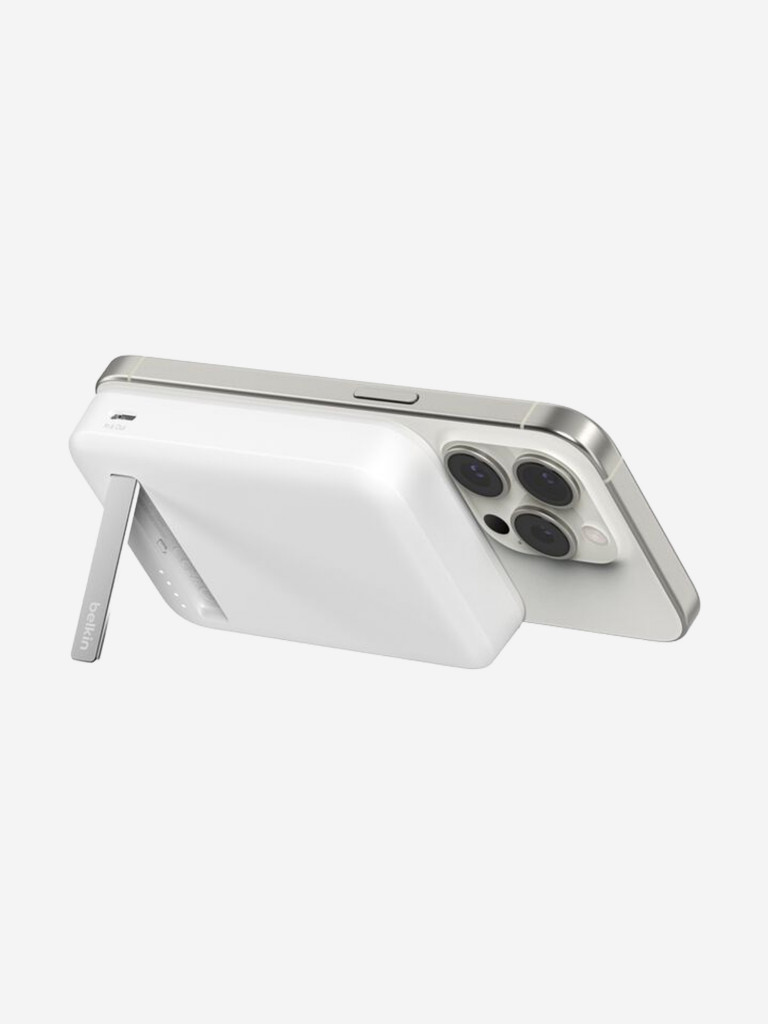 Внешний аккумулятор Belkin BoostСharge Pro Magnetic Power Bank 8000mAh USB-C Qi2 15W с подставкой.