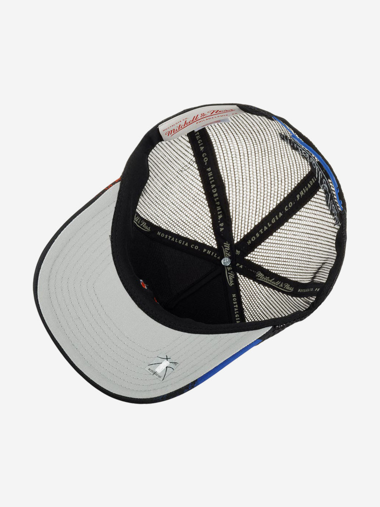 Бейсболка с сеточкой MITCHELL NESS HHSS2993-NYKYYPPPBLCK New York Knicks NBA (черный)