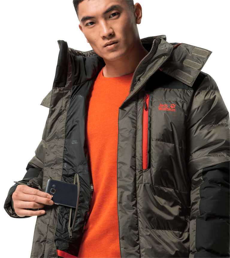 Пуховик мужской Jack Wolfskin The Cook