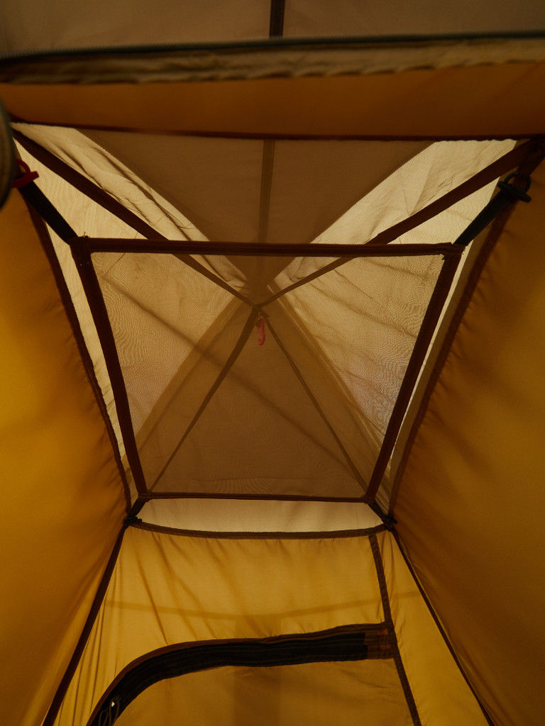 Палатка рыболовная 2-местная Geotech Burbot 2