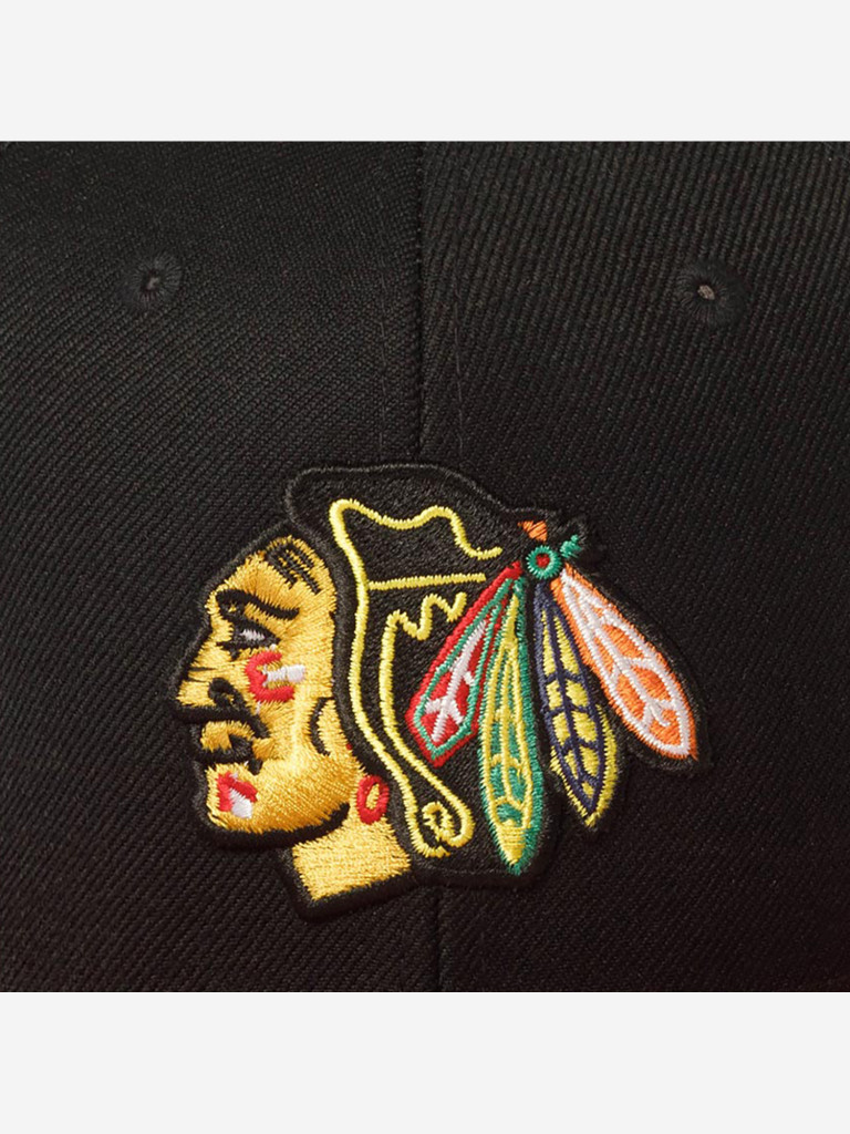 Бейсболка с прямым козырьком AMERICAN NEEDLE 400A1V-CBH Chicago Blackhawks 400 Series NHL