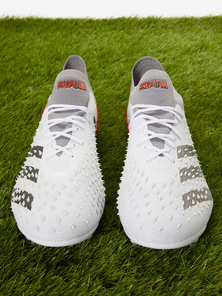 Бутсы мужские adidas Predator Freak .1 L Fg арт. FY6263 белый