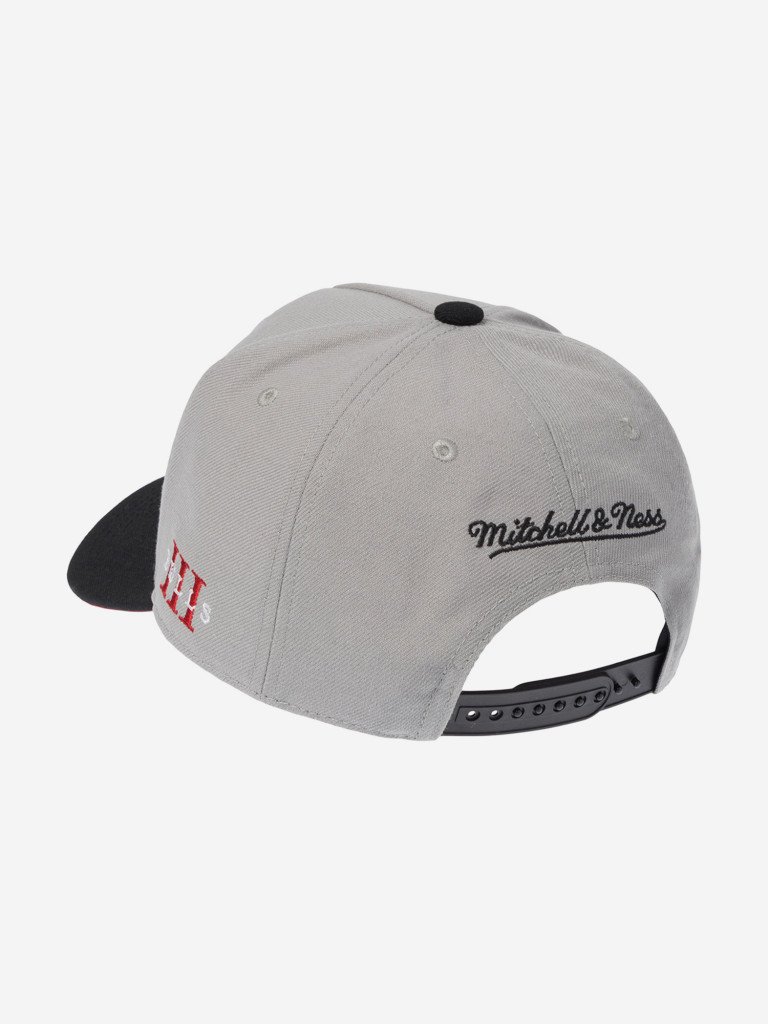Бейсболка MITCHELL NESS HP13208-CBUBKGY Chicago Bulls NBA