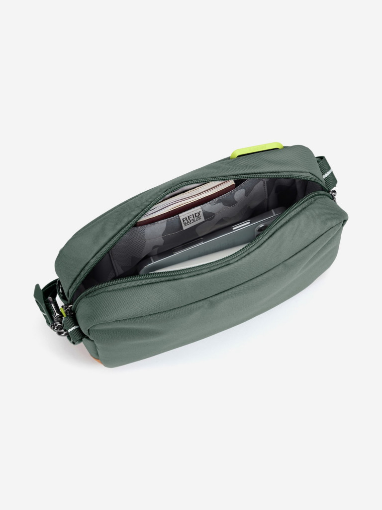 Сумка антивор Pacsafe GO crossbody, Spruce Green, 2,5 л.