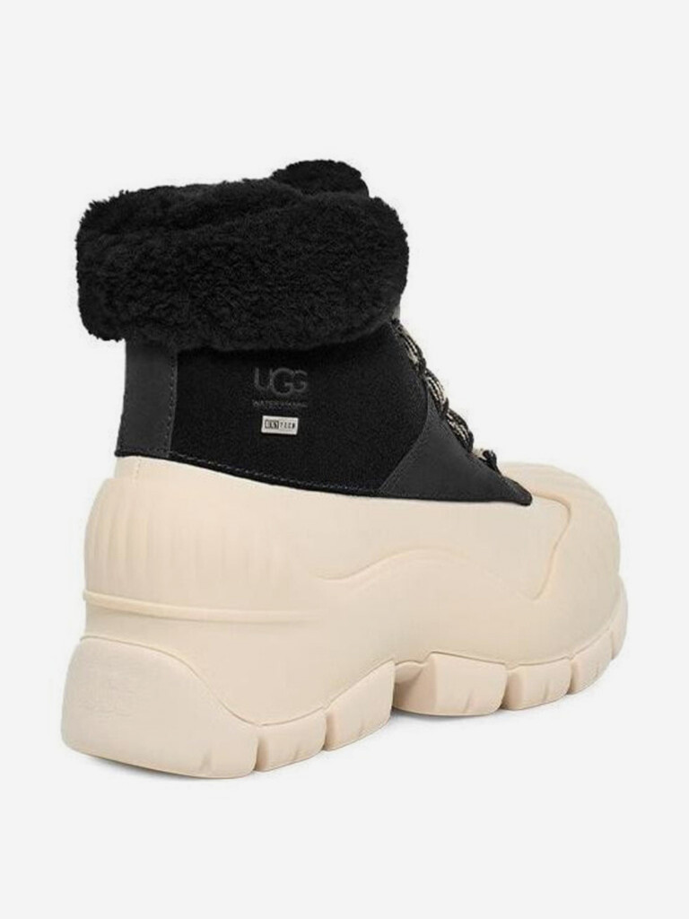 Ботинки UGG Adiroam Hiker