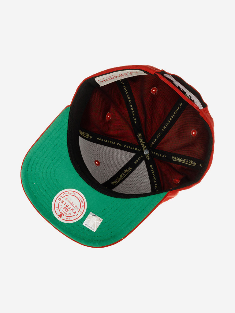 Бейсболка с прямым козырьком MITCHELL NESS HHSS7359-CBUYYPPPRED1 Chicago Bulls NBA (красный)
