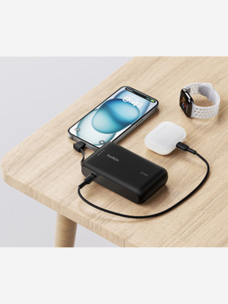 Внешний аккумулятор Belkin BoostСharge Power Bank 20000mAh 30W со встроенным кабелем USB-C