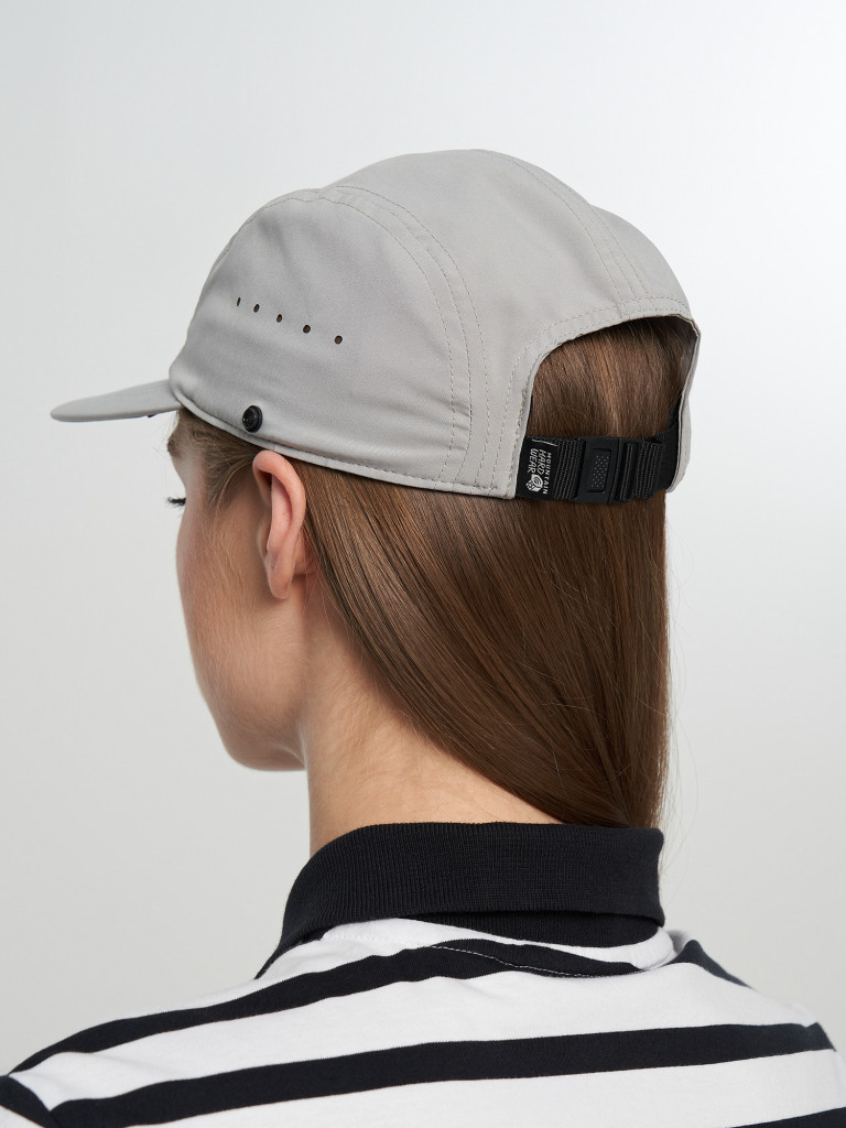 Бейсболка Mountain Hardwear Shade Lite