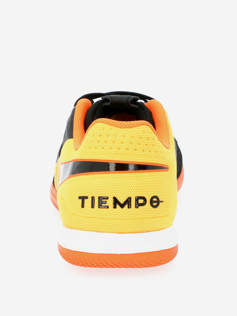 Бутсы мужские Nike Legend 8 Academy Ic