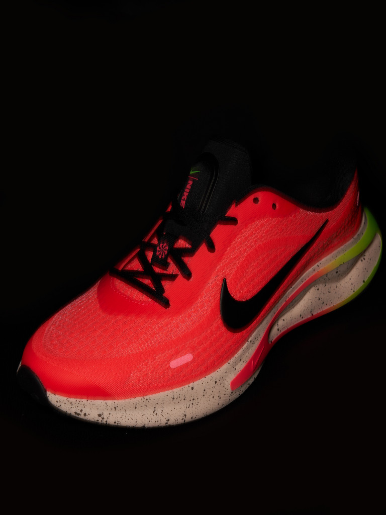 Кроссовки женские Nike Journey Run