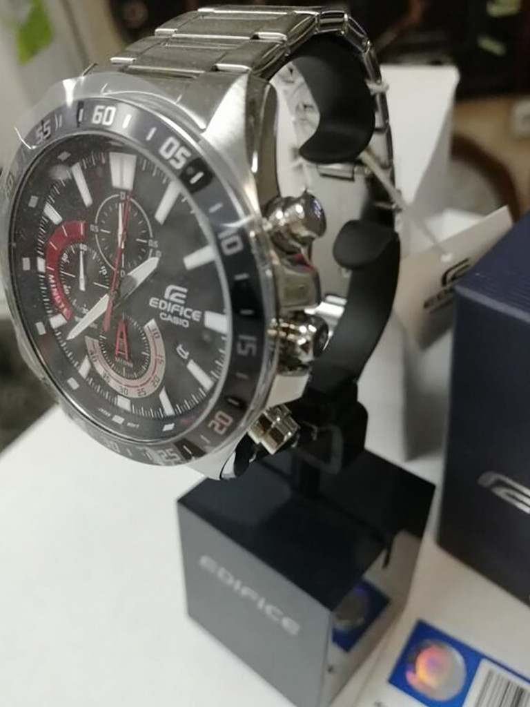 Спортивные часы CASIO EDIFICE EFV-620D-1A4VUEF