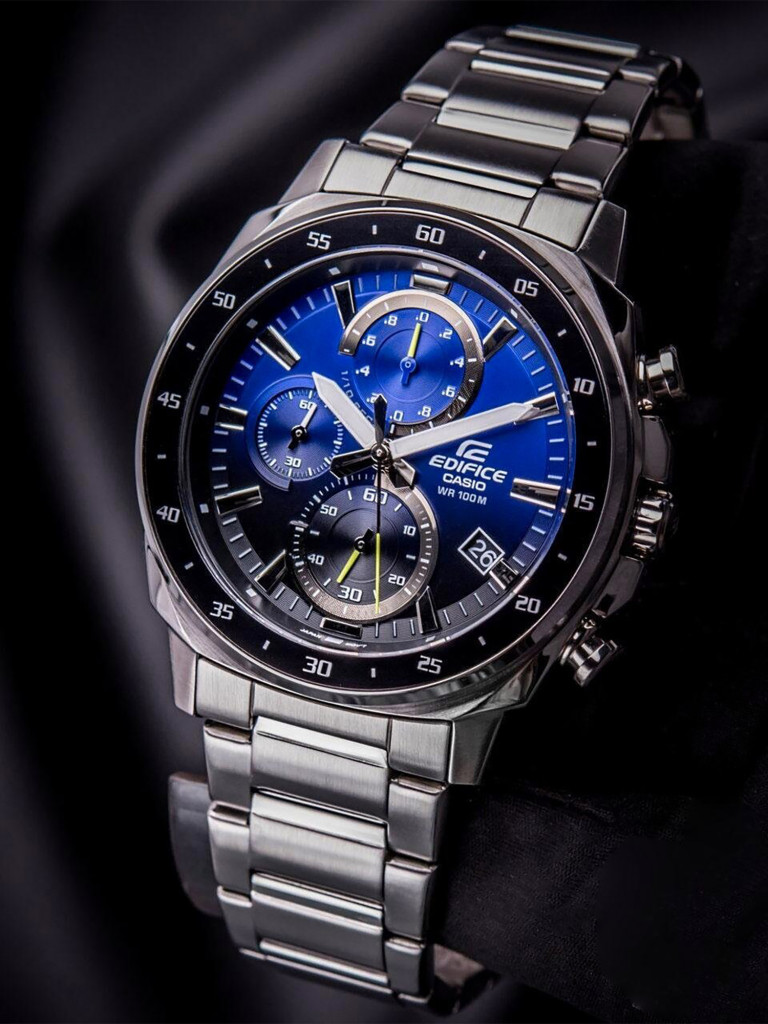 Спортивные часы CASIO EDIFICE EFV-600D-2A