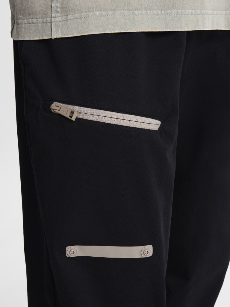 Брюки мужские оверсайз Demix x AYTΛO