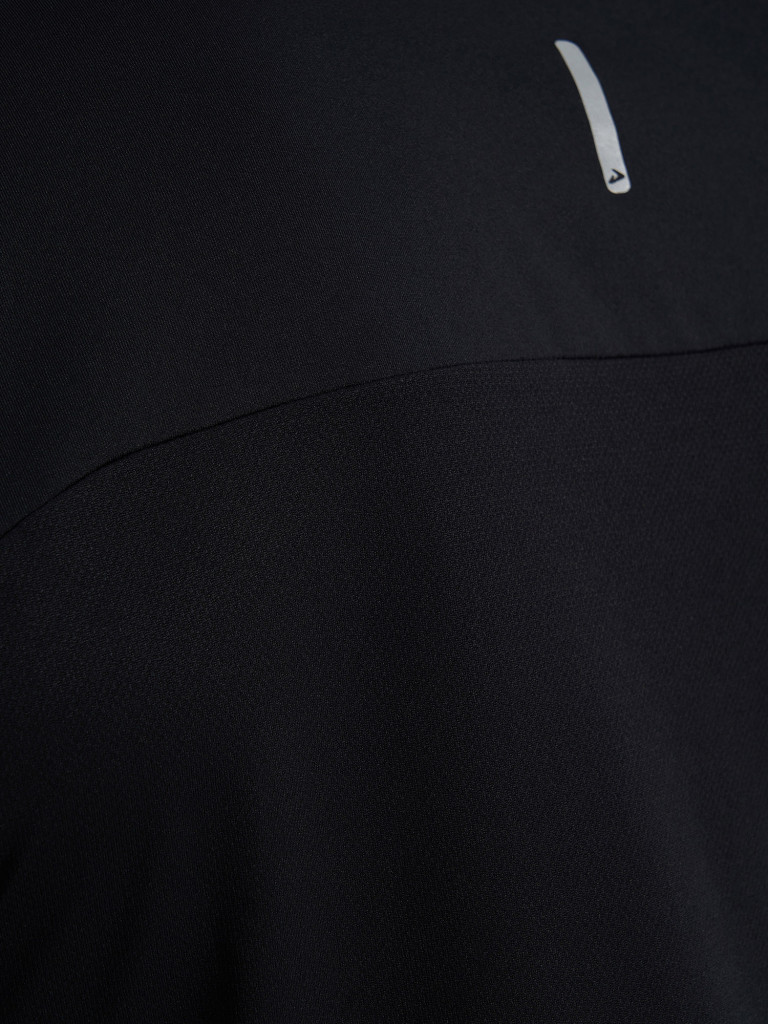 Футболка мужская Demix Urban Mesh Running