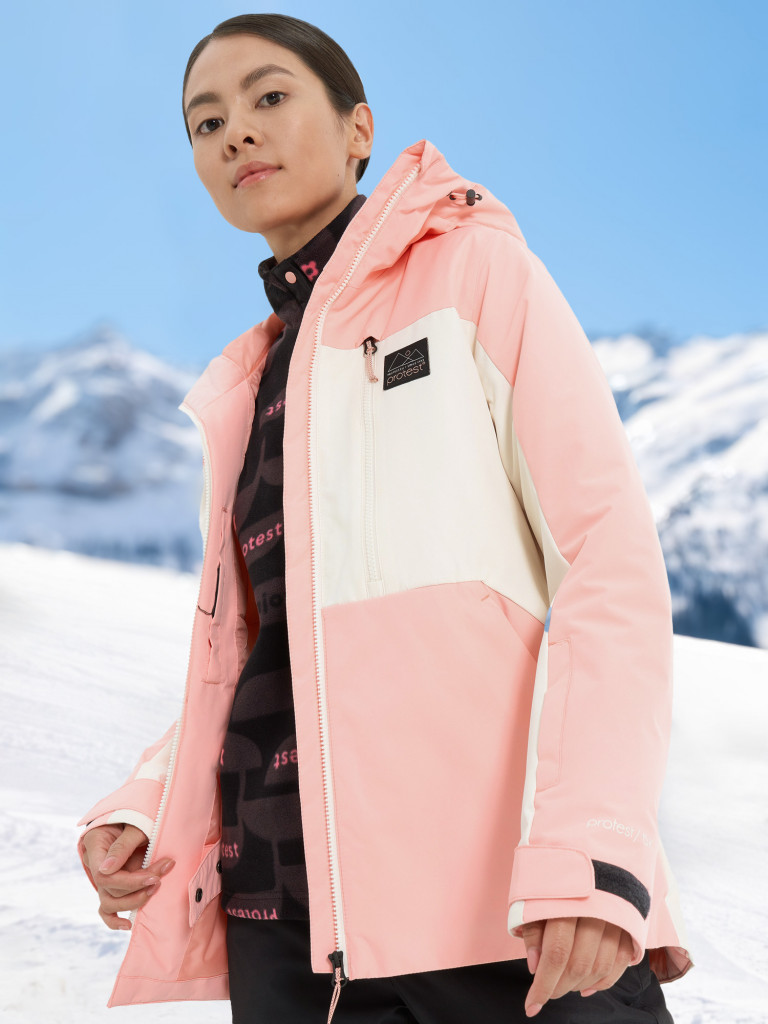 Куртка утепленная женская Protest