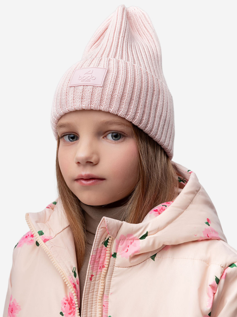 Вязаная шапка bodo