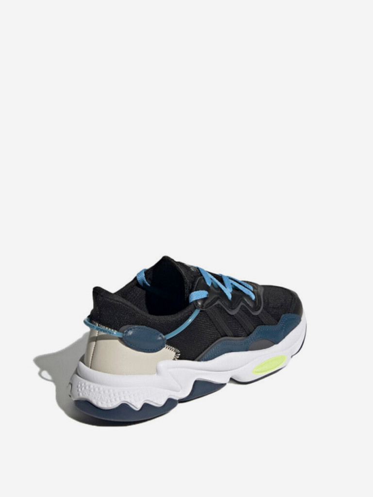 Кроссовки Adidas Ozweego