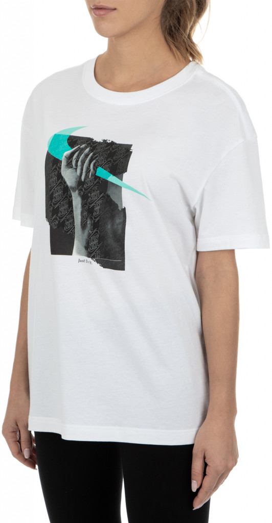 Футболка женская Nike Sportswear