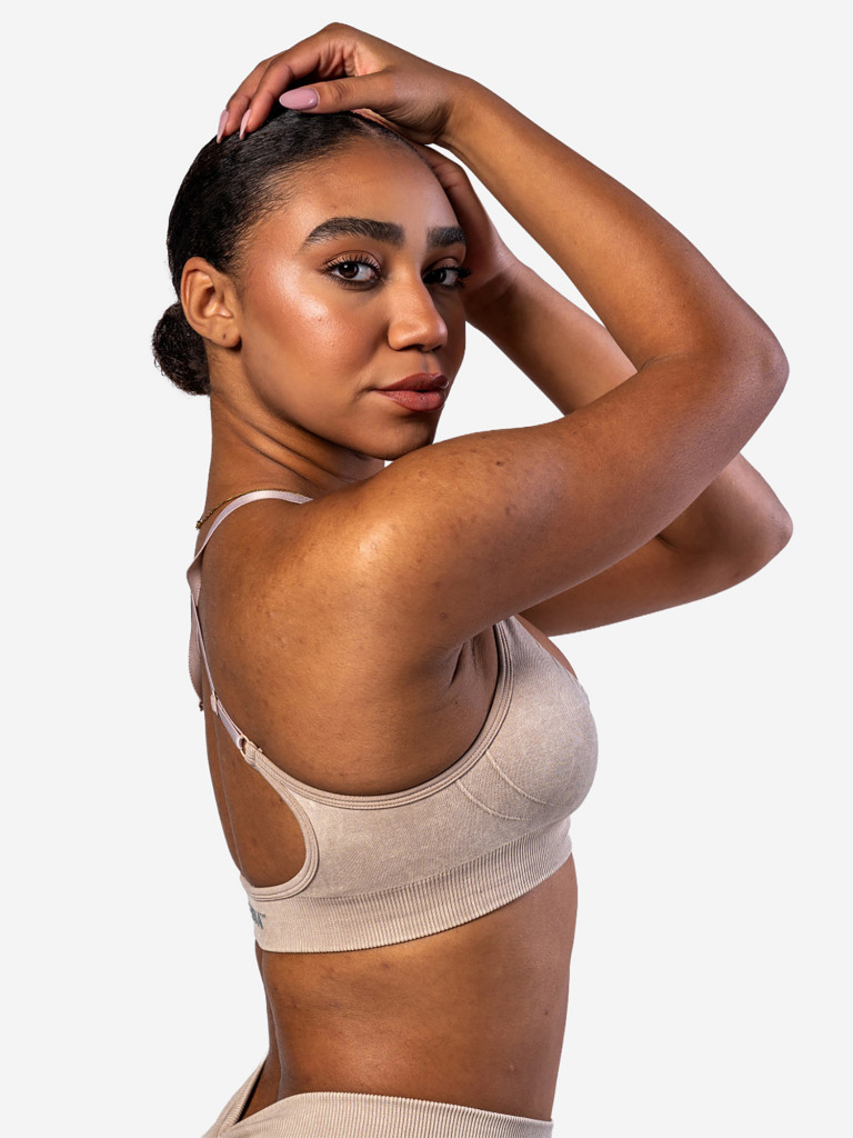 Топ спортивный женский NEBBIA Sports Bra TOTALLY SEAMLESS 305