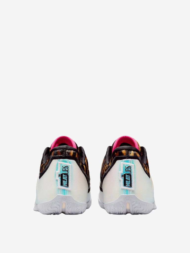 Кроссовки для бавкетбола Nike Lebron 23