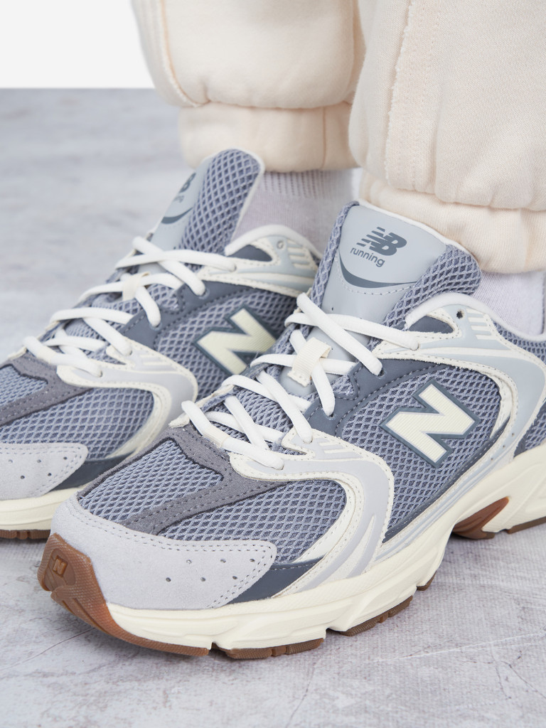 Кроссовки женские New Balance 530