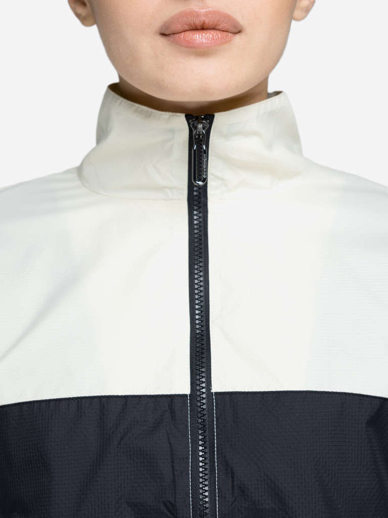 Куртка ветрозащитная женская Forward