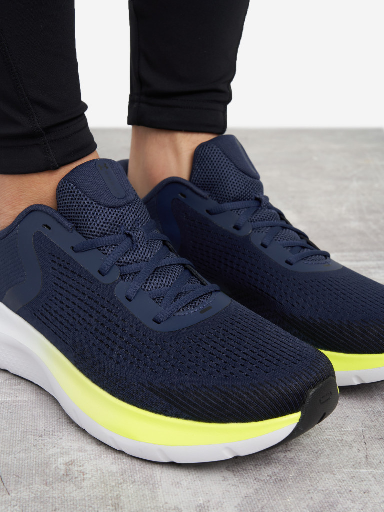 Кроссовки мужские Under Armour Charged Rogue 5