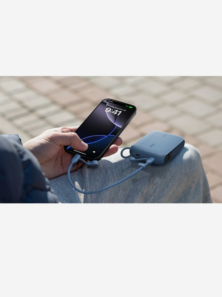 Внешний аккумулятор Belkin BoostСharge Power Bank 10000mAh 20W с цифровым дисплеем