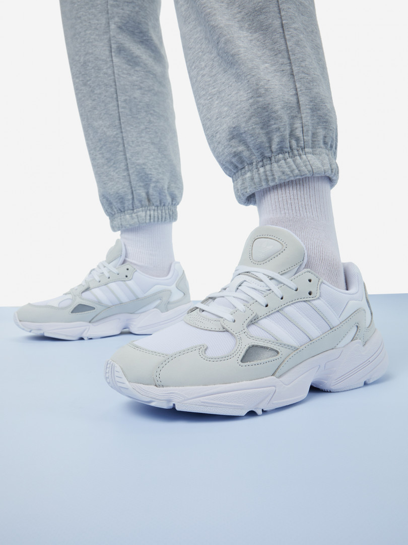 фото Кроссовки женские adidas falcon, белый