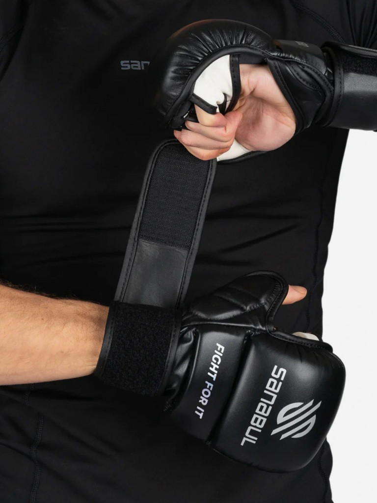 Спарринговые перчатки для ММА Sanabul Essential 7 oz