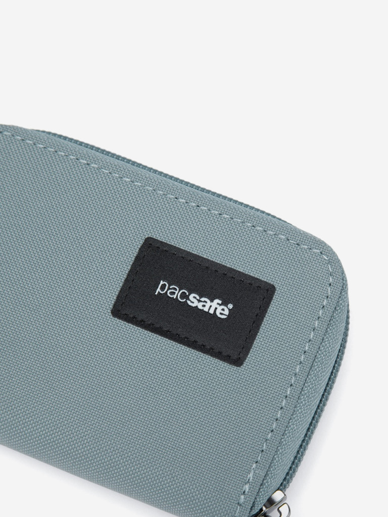 Кошелек антивор Pacsafe RFIDsafe Card Wallet, Fresh Mint