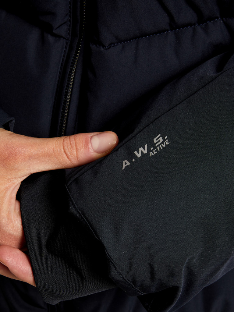 Пуховик женский Luhta Inkoo