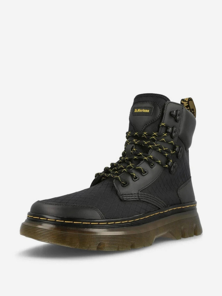 Ботинки женские Dr. Martens Tarik Extra Tough