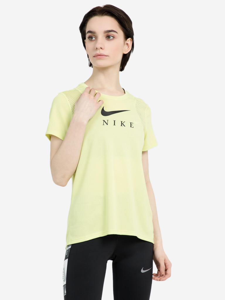 Футболка женская Nike