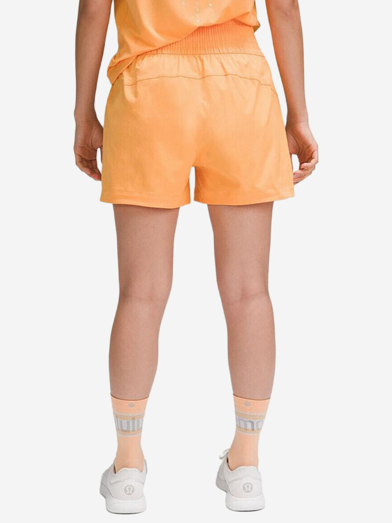 Шорты Lululemon Lightweight Series Short