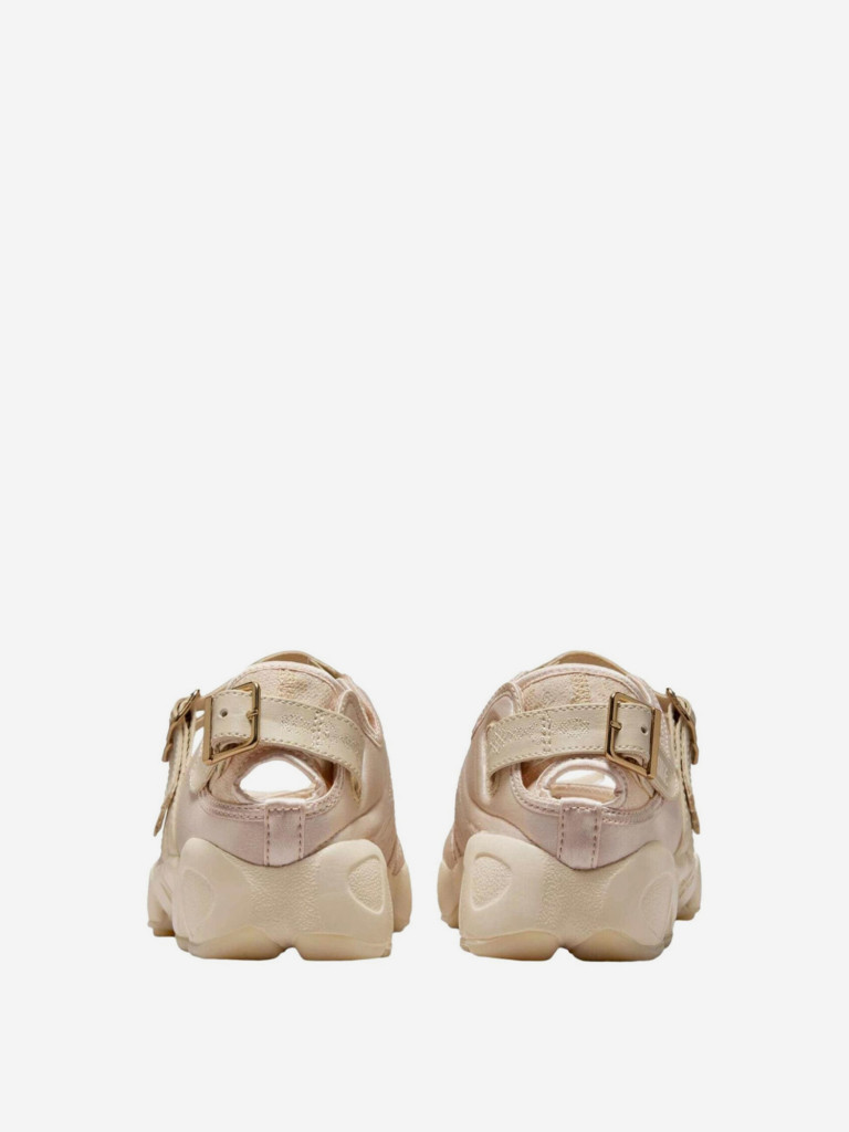 Кроссовки женские повседневные Nike Air Rift Platform