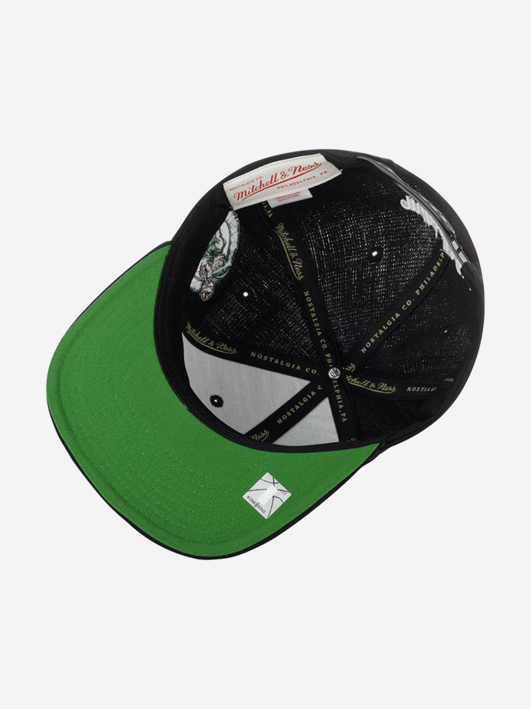 Бейсболка с прямым козырьком MITCHELL NESS HHSS3280-BCEYYPPPBLCK Boston Celtics NBA (черный)
