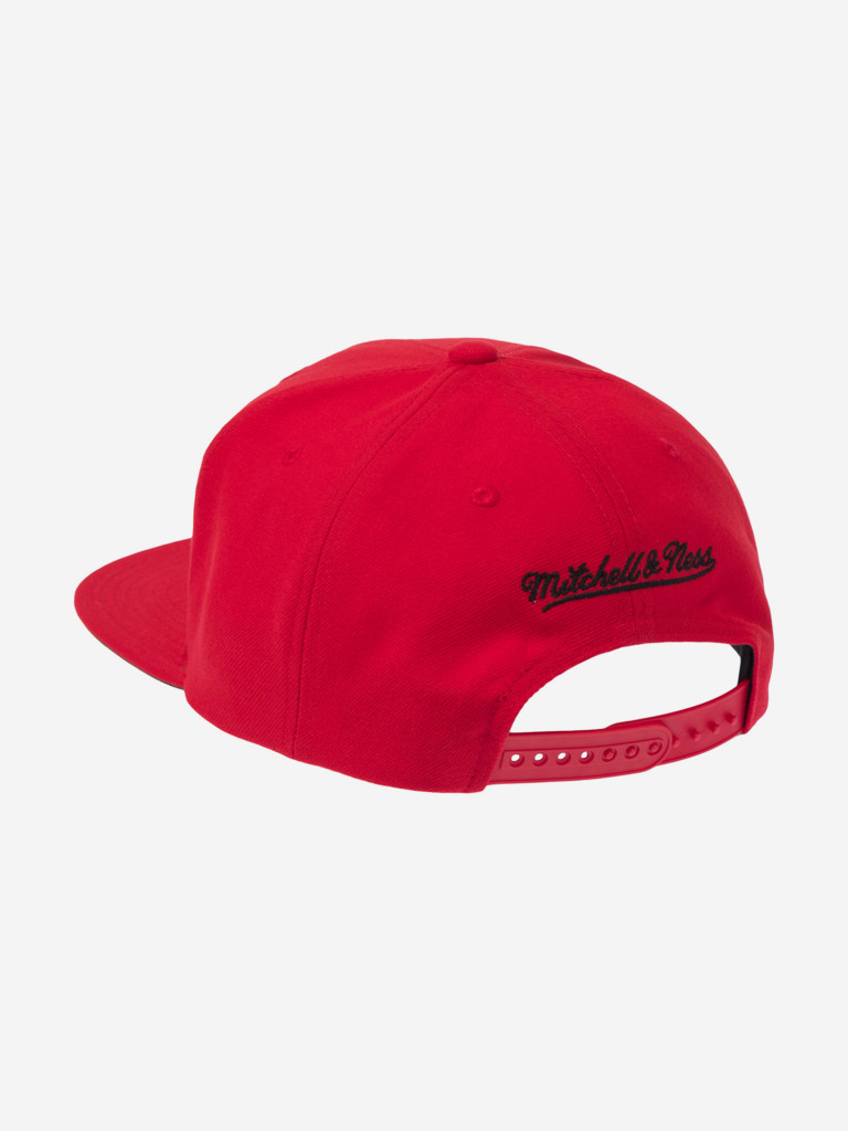 Бейсболка с прямым козырьком MITCHELL NESS HS10521-CBURED1 Chicago Bulls NBA (красный)